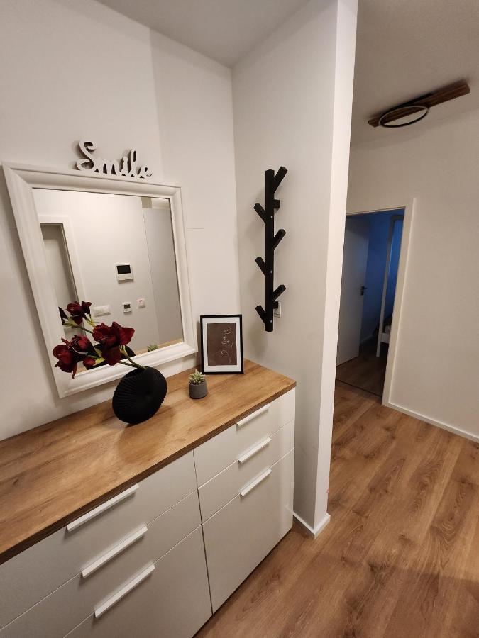 Mickey Apartment Old Town Bratislava Exteriör bild