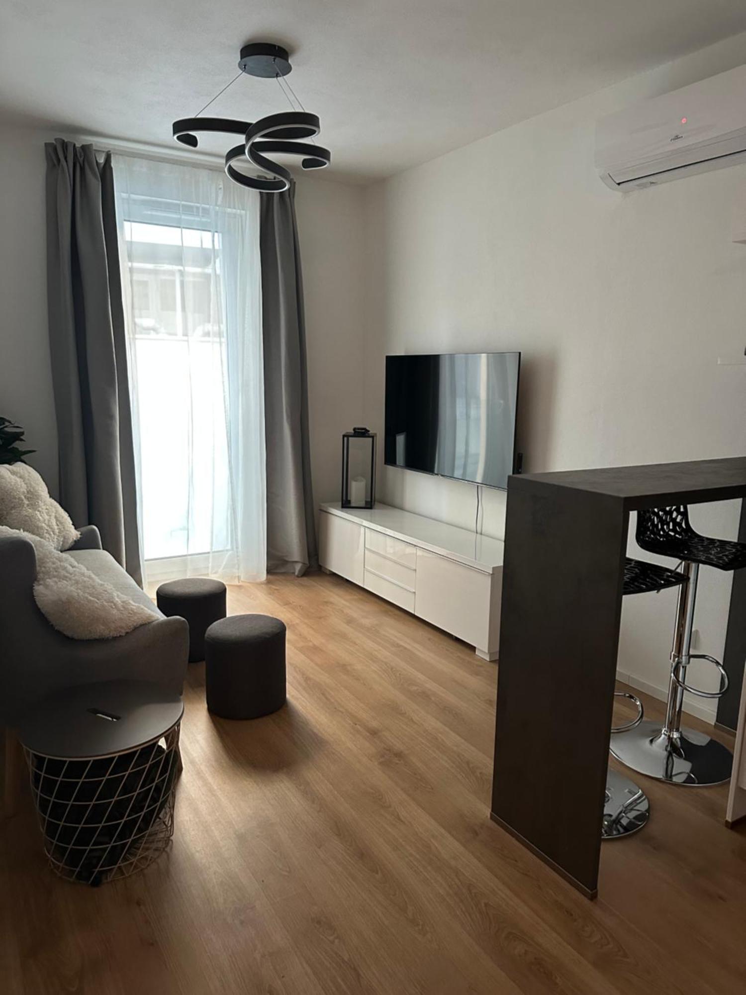 Mickey Apartment Old Town Bratislava Exteriör bild
